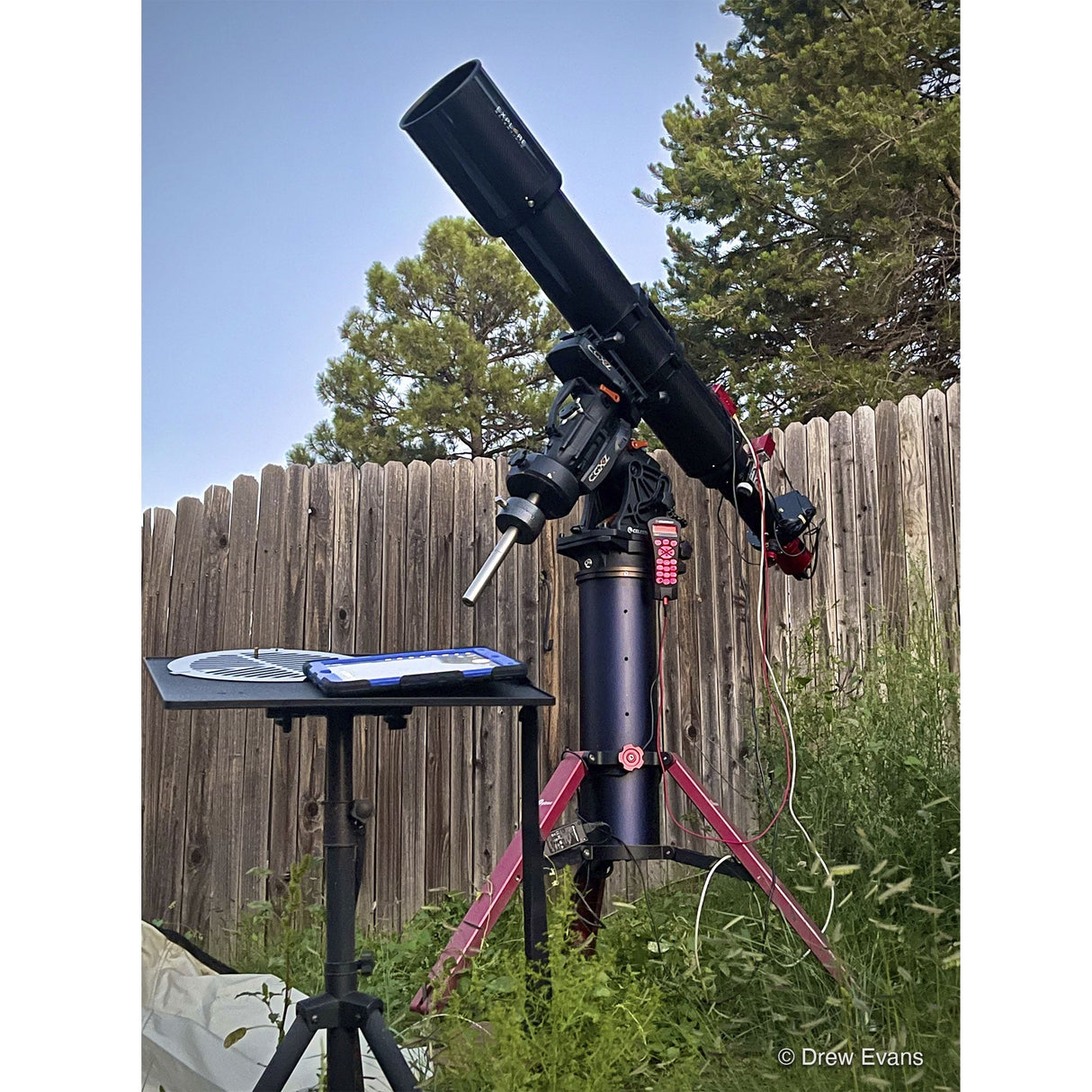 Explore Scientific ED152 Air-Spaced Triplet Telescope in Carbon Fiber - TED15208CF-HEX33